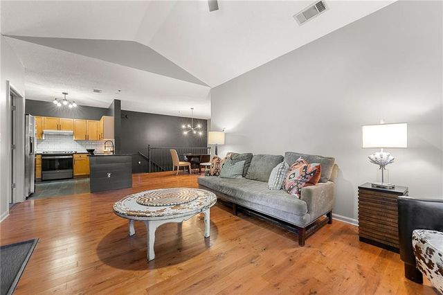 409 The Crossings Lane, Woodstock, GA 30189