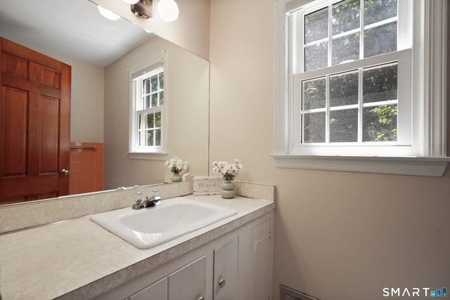 170 Skymeadow Drive, Stamford, CT 06903