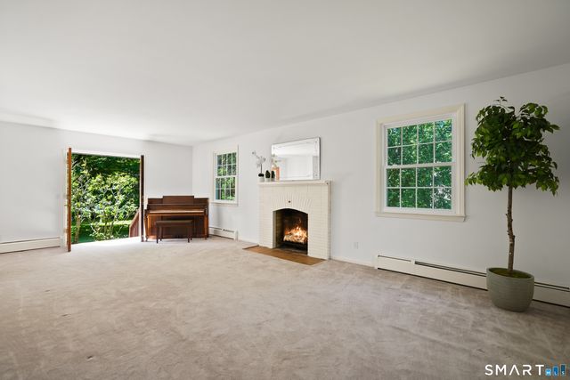 170 Skymeadow Drive, Stamford, CT 06903