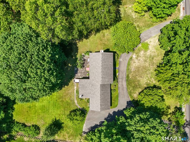 170 Skymeadow Drive, Stamford, CT 06903