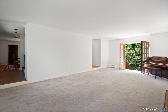 170 Skymeadow Drive, Stamford, CT 06903