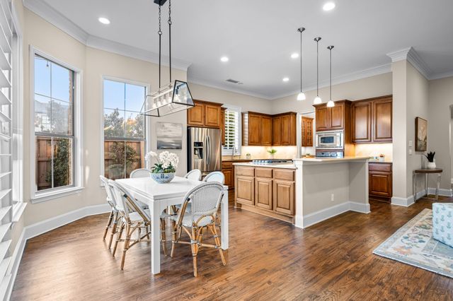 5002 Stanford Avenue, Dallas, TX 75209