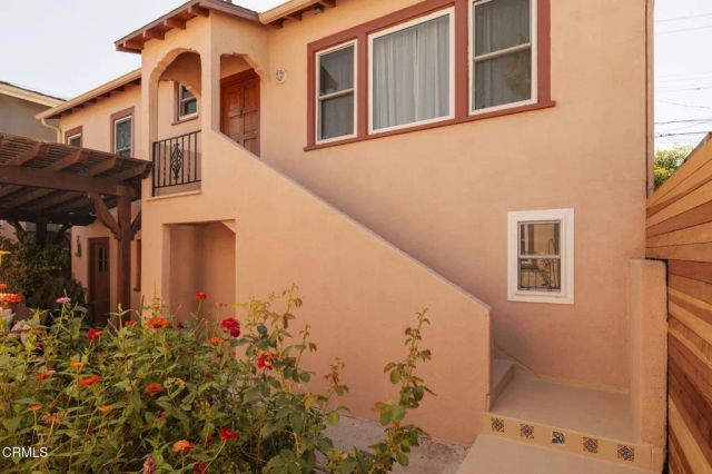 3117 Stanford Avenue, Los Angeles, CA 90292