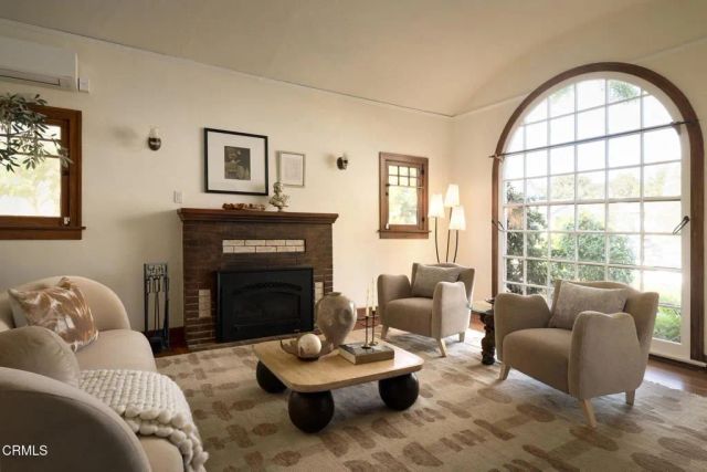 3117 Stanford Avenue, Los Angeles, CA 90292