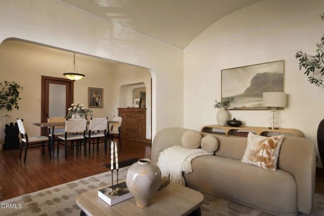 3117 Stanford Avenue, Los Angeles, CA 90292