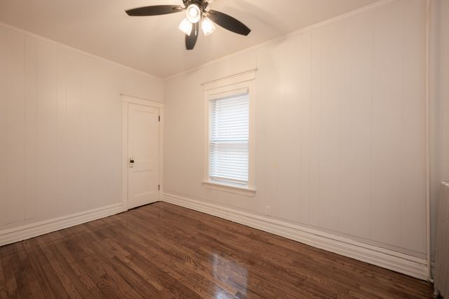 7653 S Saint Lawrence Avenue, Chicago, IL 60619