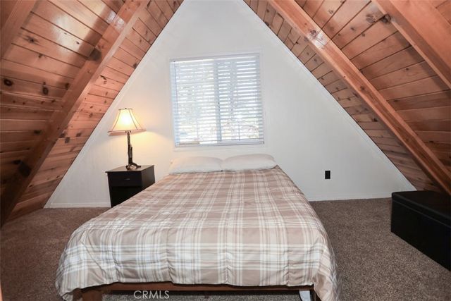 631 Los Angeles Avenue, Sugarloaf, CA 92386