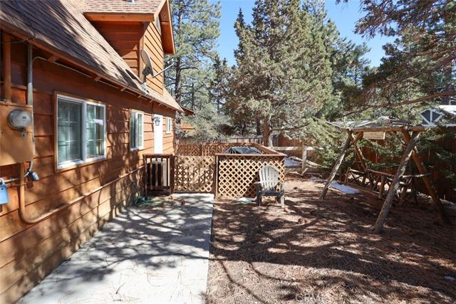 631 Los Angeles Avenue, Sugarloaf, CA 92386