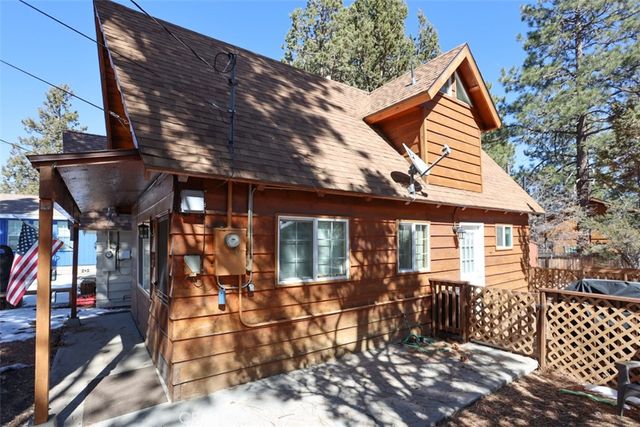 631 Los Angeles Avenue, Sugarloaf, CA 92386