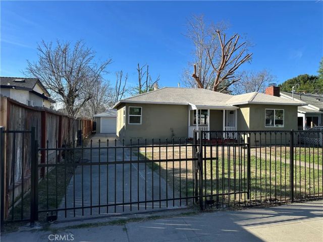 209 E 11th Street, San Bernardino, CA 92410