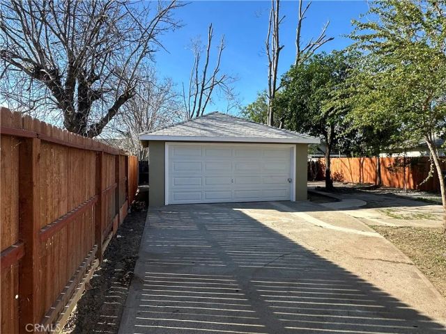 209 E 11th Street, San Bernardino, CA 92410