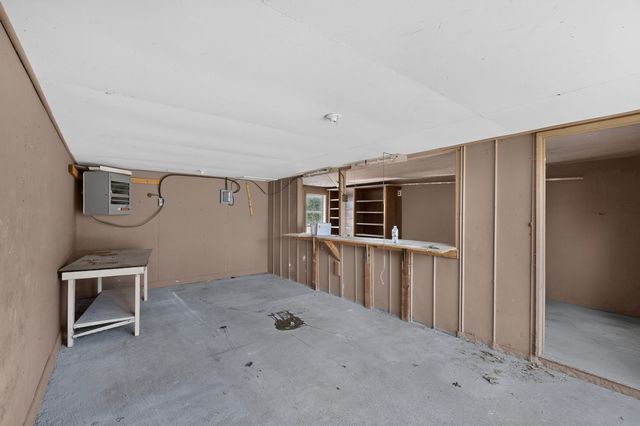 908 W Heron Street, Denison, TX 75020