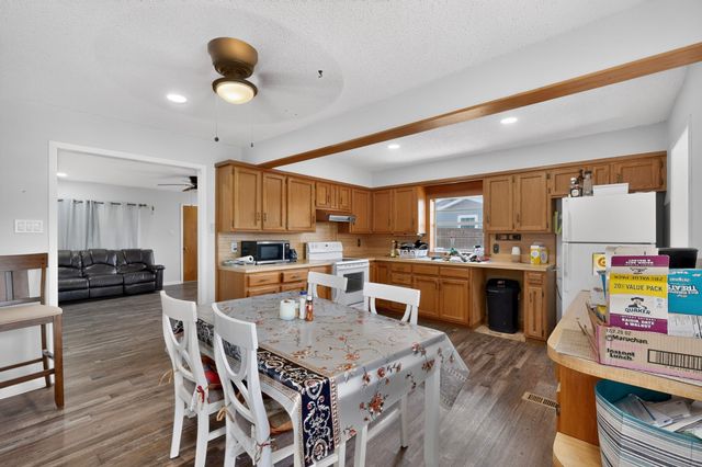 908 W Heron Street, Denison, TX 75020