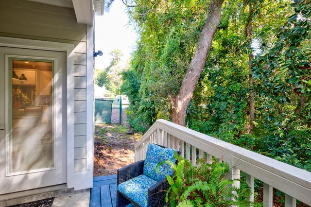 527 Maple Avenue, Niceville, FL 32578