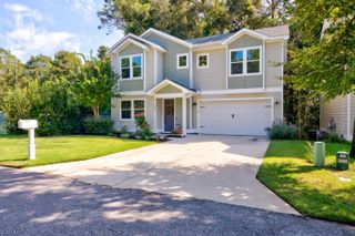 527 Maple Avenue, Niceville, FL 32578