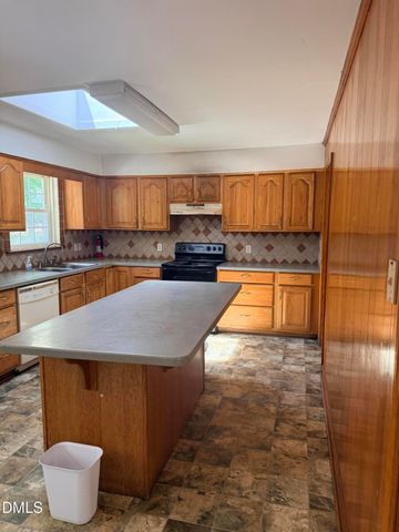 1912 So-Hi Drive, Durham, NC 27703