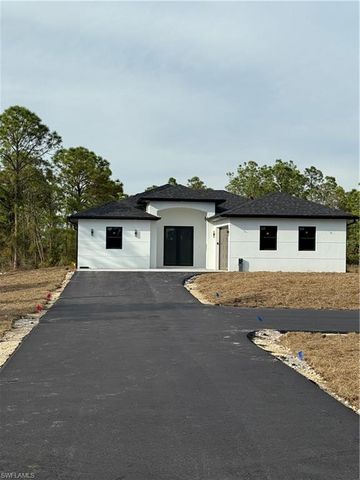 4371 70TH AVE NE, Naples, FL 34120