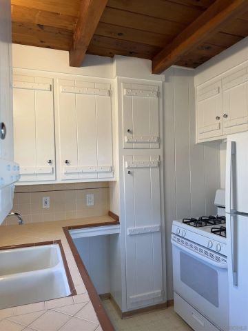 350 13th Street, Del Mar, CA 92014
