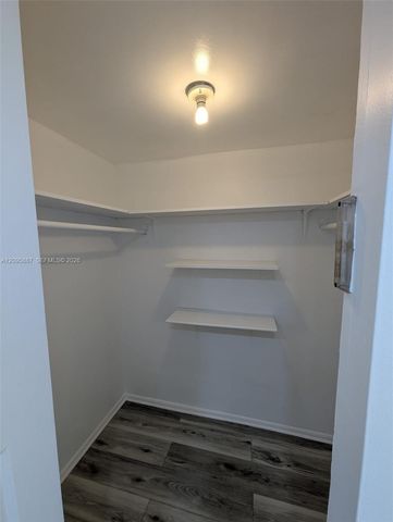 16740 NE 9th Avenue 406, North Miami Beach, FL 33162