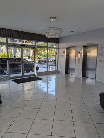 16740 NE 9th Avenue 406, North Miami Beach, FL 33162