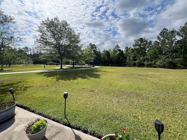 735 Wintercreeper Dr., Longs, SC 29568