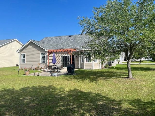 735 Wintercreeper Dr., Longs, SC 29568