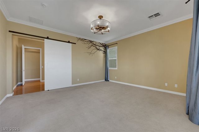 7392 Shady Breeze Court, Las Vegas, NV 89113