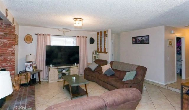 15928 Village Drive, Victorville, CA 92394