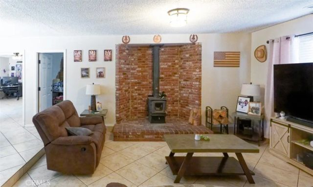 15928 Village Drive, Victorville, CA 92394