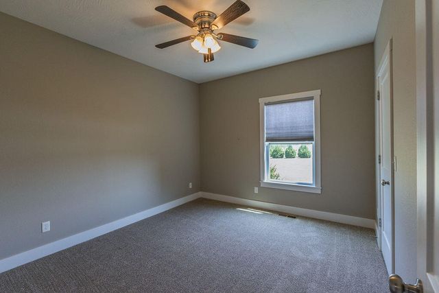 121 Southern Fields Circle, Clever, MO 65631
