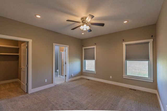 121 Southern Fields Circle, Clever, MO 65631