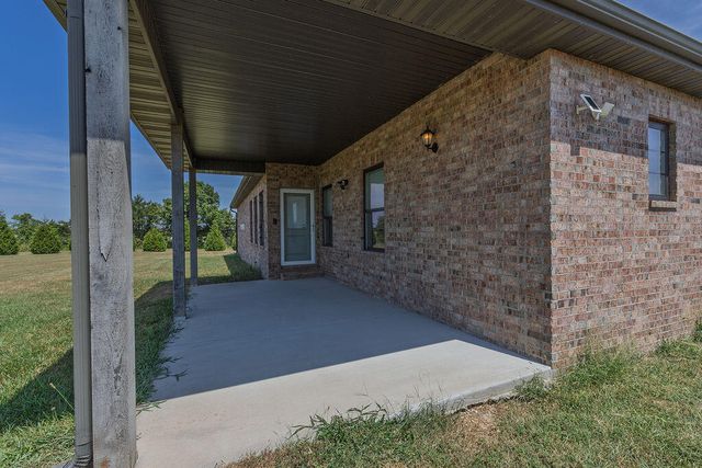 121 Southern Fields Circle, Clever, MO 65631