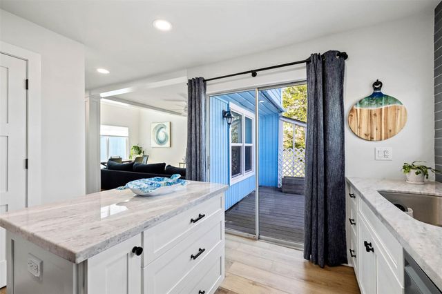 201 Jean Lafitte Cove, Galveston, TX 77554