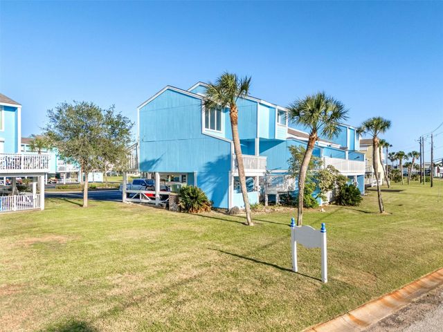 201 Jean Lafitte Cove, Galveston, TX 77554