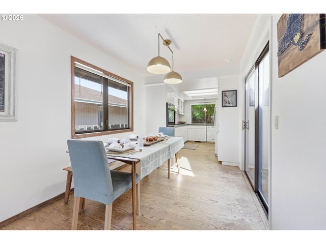 15625 Ne FARGO Ct, Portland, OR 97230