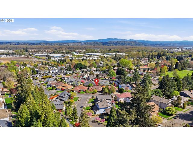 15625 Ne FARGO Ct, Portland, OR 97230