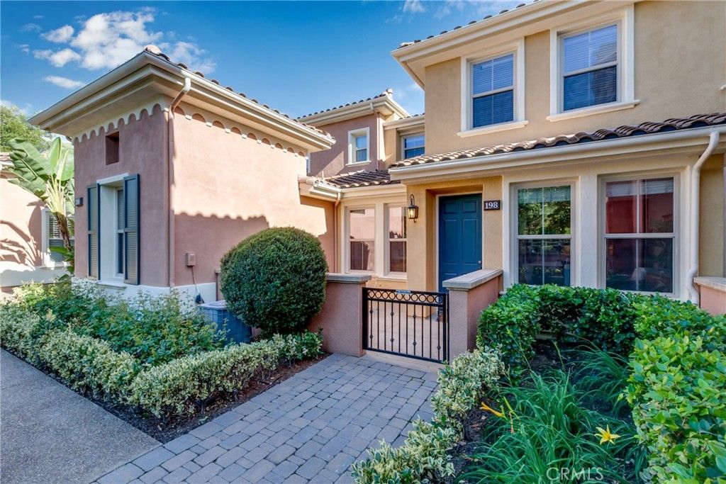 198 Guinevere, Irvine, CA 92620 — exterior