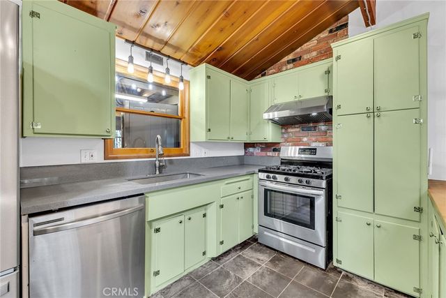 53570 Marian View, Idyllwild, CA 92549