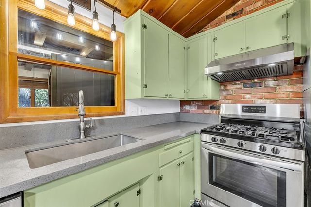 53570 Marian View, Idyllwild, CA 92549