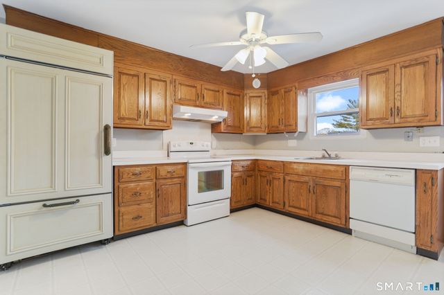 86 Harbor Drive, Stamford, CT 06902