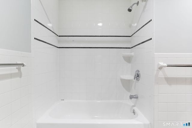 86 Harbor Drive, Stamford, CT 06902