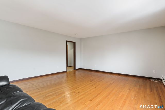 86 Harbor Drive, Stamford, CT 06902