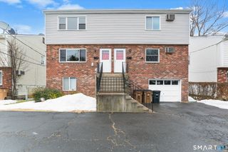 86 Harbor Drive, Stamford, CT 06902