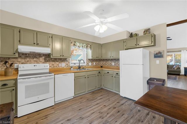 4306 Sullivans Lake Drive, Greensboro, NC 27410