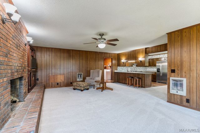 10526 County Road 51 Road, Jemison, AL 35085