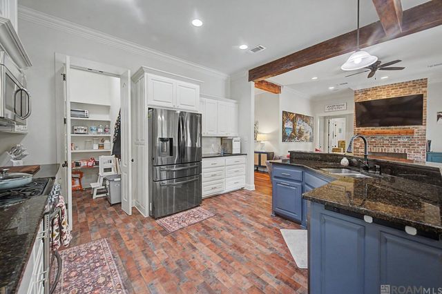 37071 White Rd, Prairieville, LA 70769