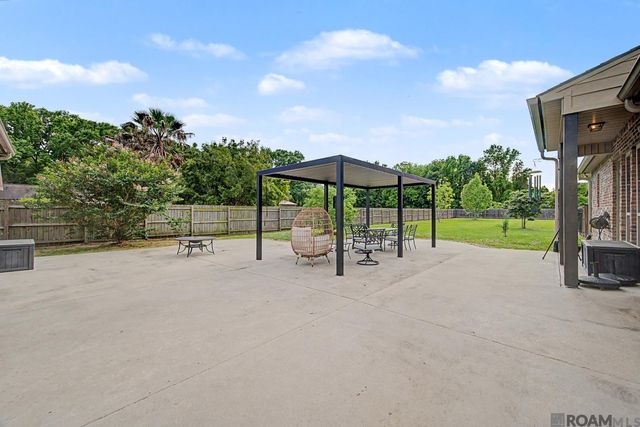 37071 White Rd, Prairieville, LA 70769