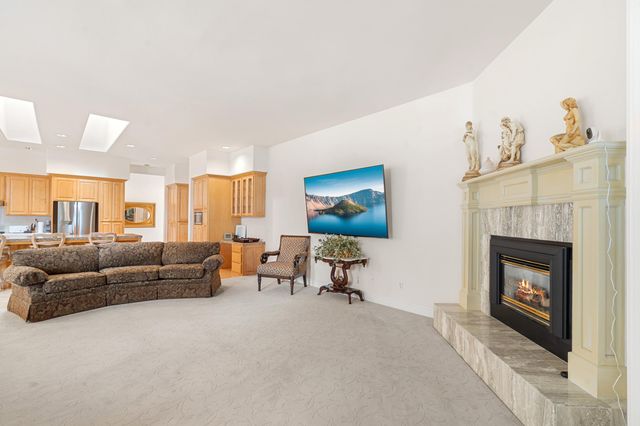 660 Coutant Lane, Grants Pass, OR 97527