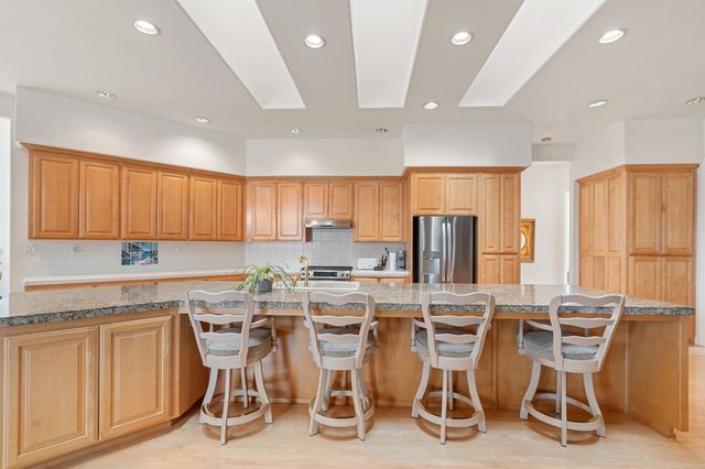 660 Coutant Lane, Grants Pass, OR 97527