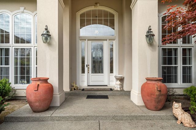 660 Coutant Lane, Grants Pass, OR 97527